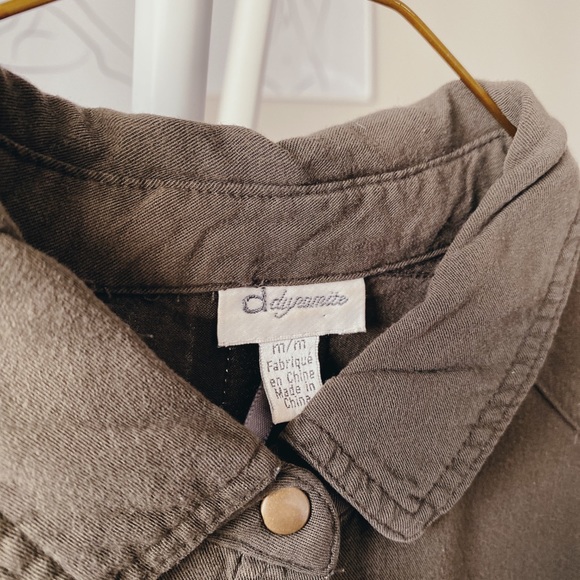 DYNAMITE Khaki/Olive Green Blouse - Picture 2 of 5